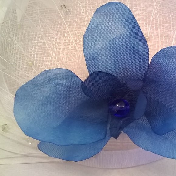 Blue Silk Orchid and White Feathers Fascinator main image 4